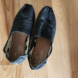 Black Toms. Women's size 7.5